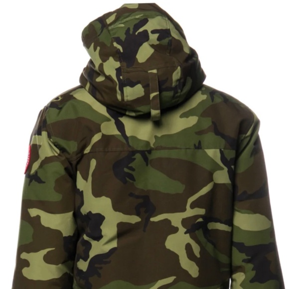 Canada Goose Camouflage Print Coat - Large - Picture 3 of 3